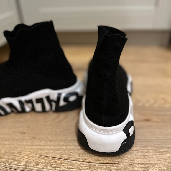 Balenciaga Speed Graffiti Trainers - Picture 4 of 4